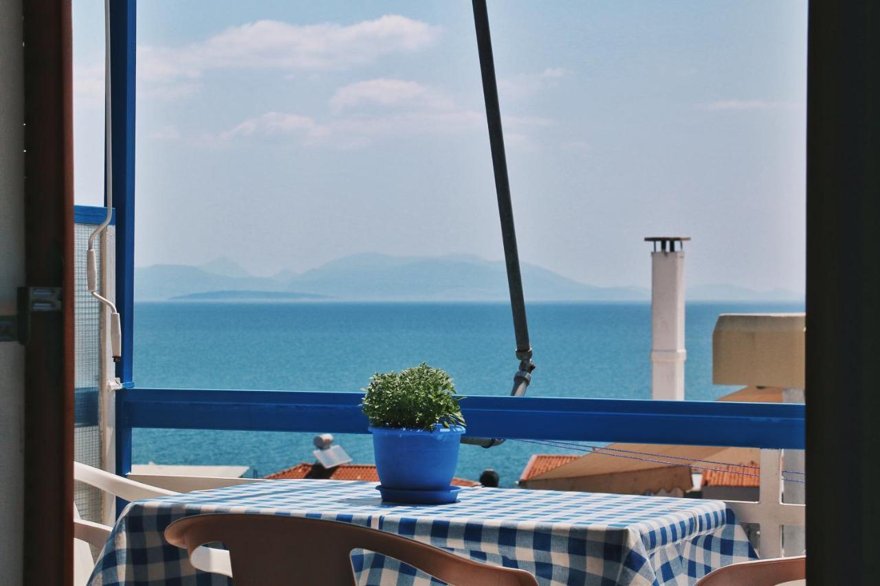 Seaview- 2 Space - Selfcatering Apartment - Helen No 3 Xiropigado Luaran gambar